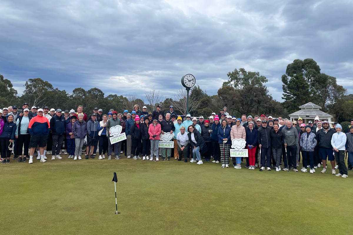 Helping Hands Golf Day Raises $5,660 for Yarrawonga Health