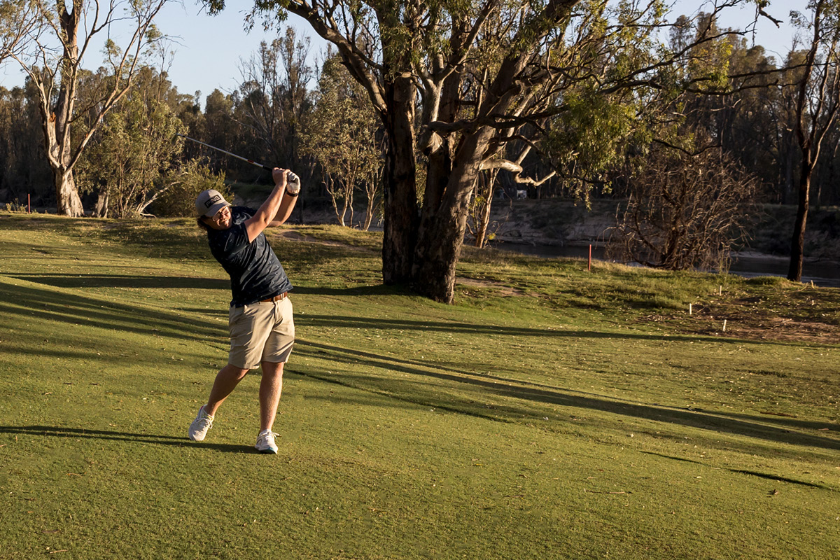 Golf Competition Fee and Prize Updates